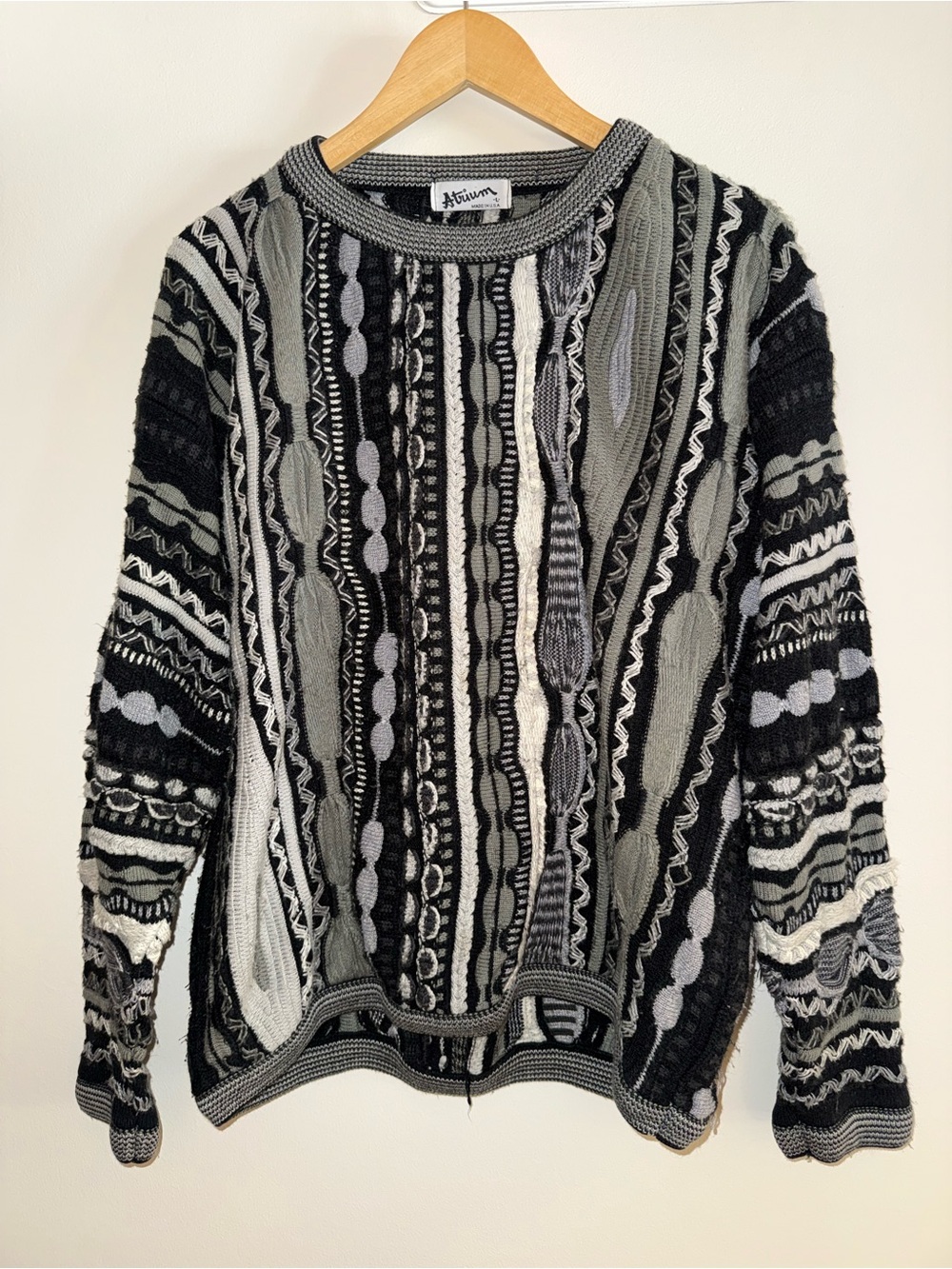 Vintage Coogi Style Sweater Black Green Patterned Textured Sweater 3D Abstract L